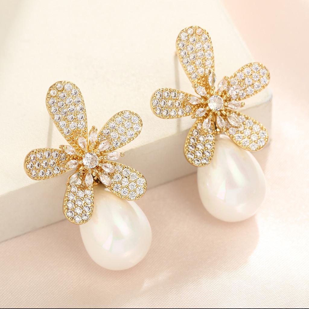 Geometric Pearl Drop Earrings With Cubic Zirconia For Elegant Women