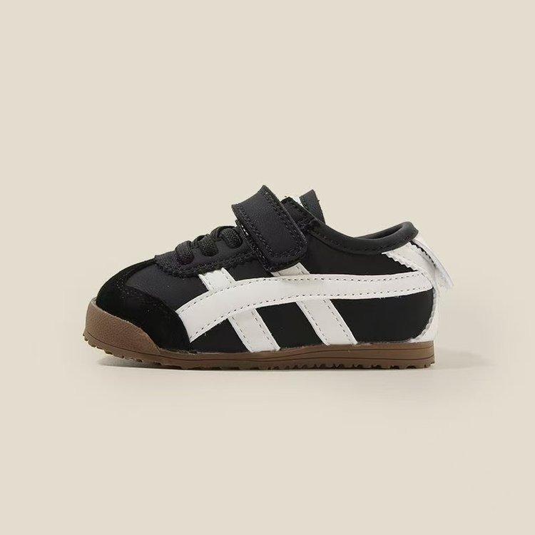 

Baby boy shoes 2025 autumn new sports shoes board shoes girls single shoes Forrest Gump shoes baby soft-soled toddler shoes 25 yards inner length 15.5 cm чёрный