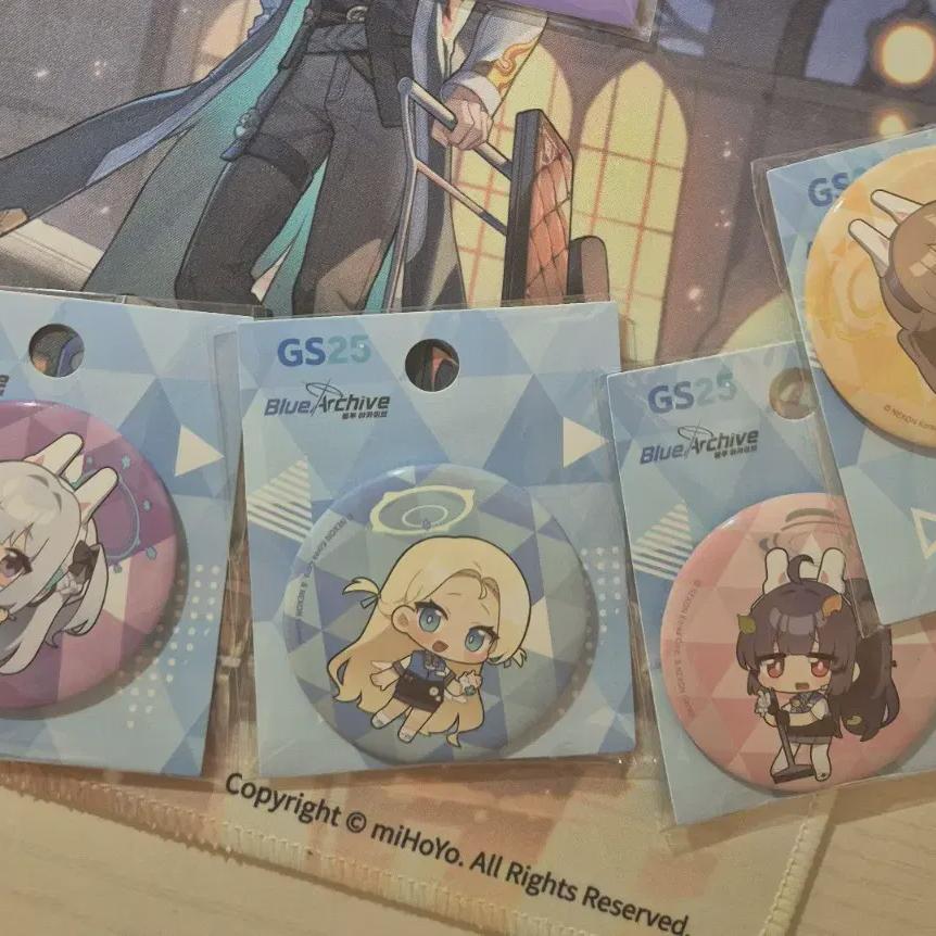 

Blue Archive Gs Collaboration Can Badges Are Sold In Batches