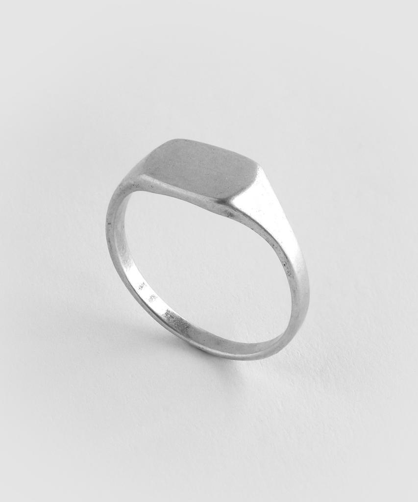 Quarqor #9115 Silver92.5 Ring