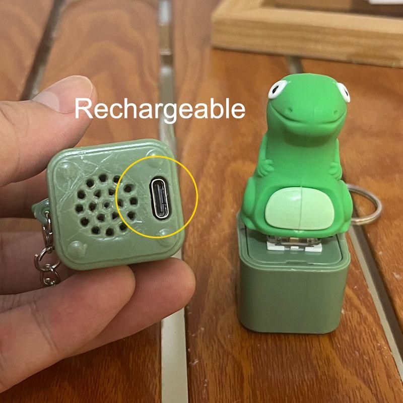 New Upgraded Lizard Button Keychain Funny Lizard Sounds And Flash Effects Rechargeable Portable Stress Relief Ornament 2 Styles