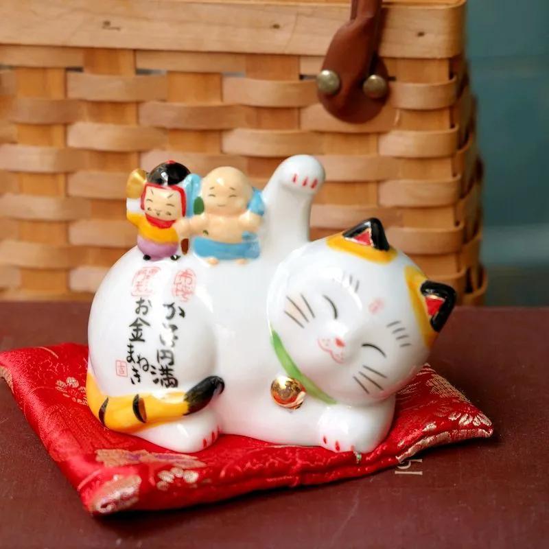 Maneki Neko Figurines, Japanese-style Cat Dolls, Ceramic Piggy Banks, Gifts for Children and Adults, for Friends