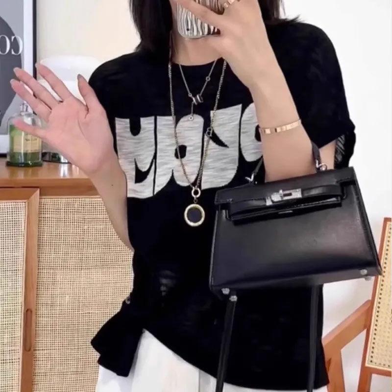 Short Sleeved T-shirt for Women in Summer New Letter Printed Round Neck Thin Shirt Design Stylish Loose Top