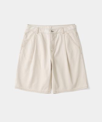 UNIFORM BRIDGE One Tuck Denim Shorts Ecru