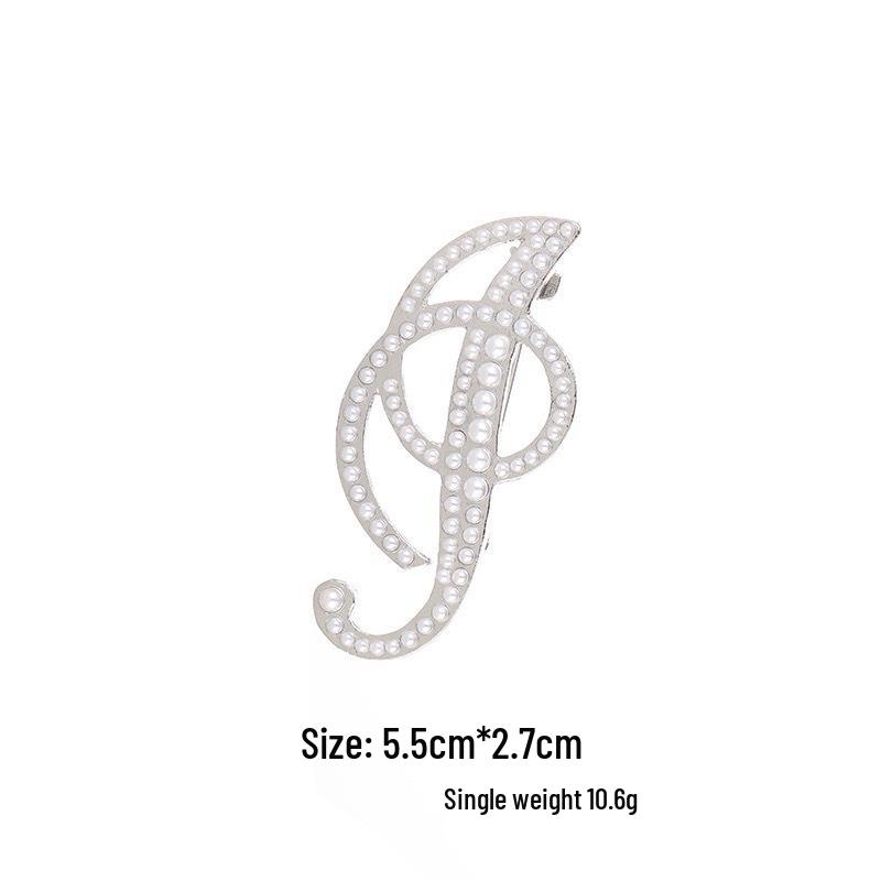 Elegantní brož s perlovým písmenem (26 písmen): Všestranný módní doplněk