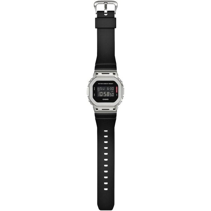 [Casio] G-Shock GM-5600M-1JF Men's Watch, Silver, Pattern Bezel