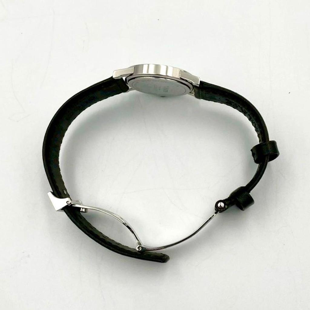 Used 951 New Battery GUCCI 5200L Date Watch Quartz Black Dial Leather Belt Ladies Round