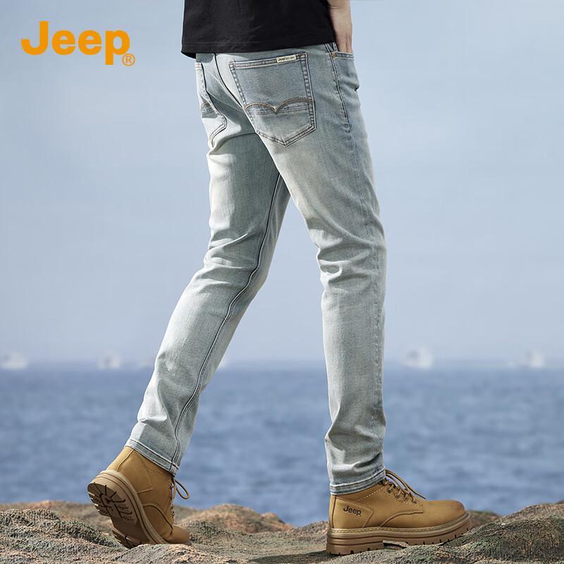 JEEP Men's Washed Faded Straight-Leg Denim Jeans