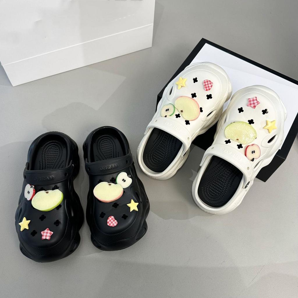 Fashion versatile and breathable cute bag head cool slippers 2025 summer and autumn new thick-soled hole shoes for women