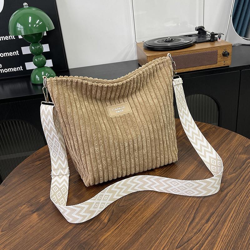 Womens Corduroy Tote Bag With Zipper Closure For Casual Travel And Commuting