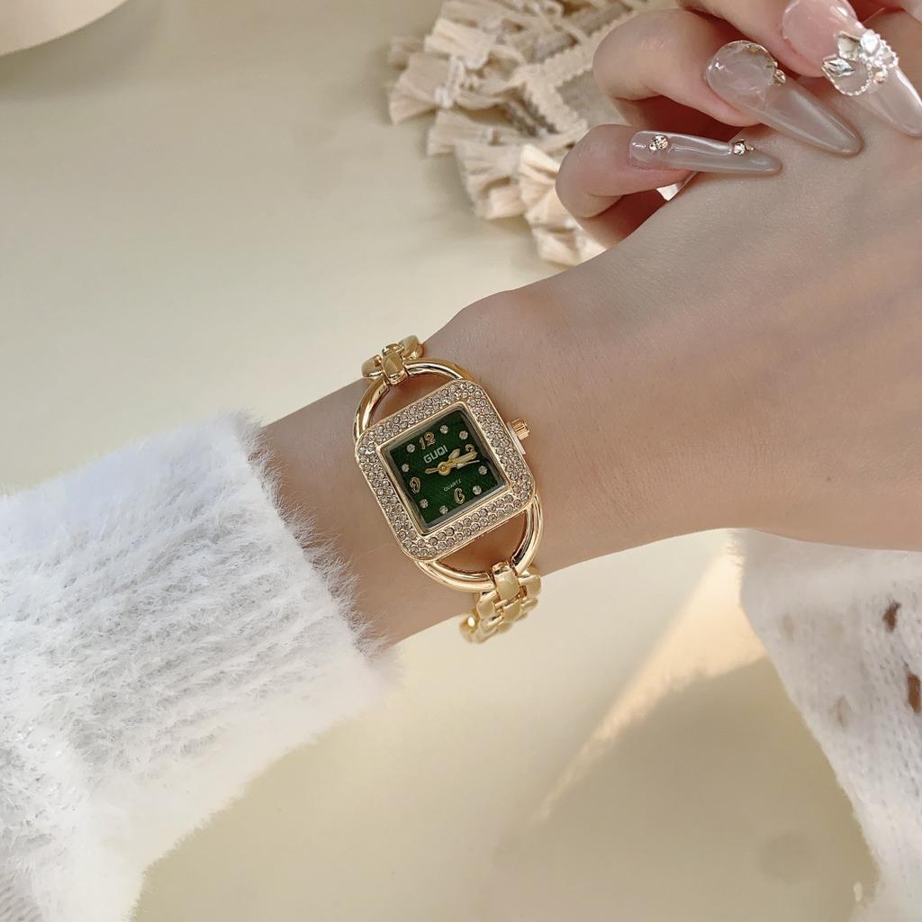 Xiaoxiangfeng Square Watch Women's Diamond-encrusted Temperament Retro Bracelet Quartz Watch Medium Antique Gold Watch