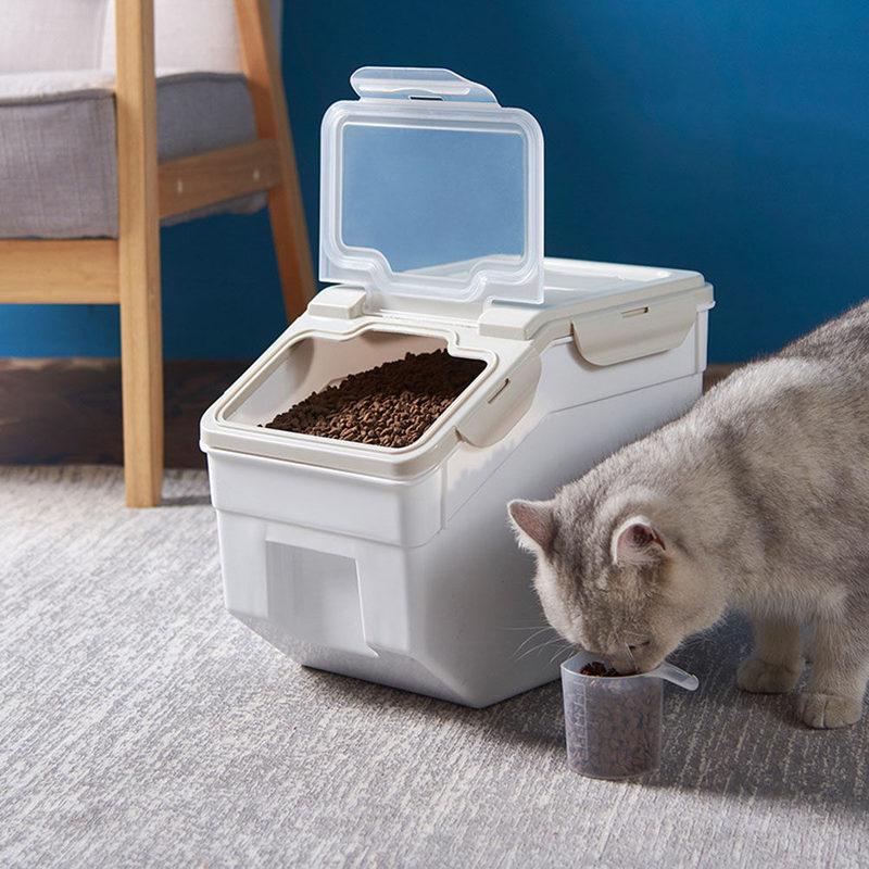 Airtight Pet Food Storage Container Large Capacity Snap Lock Lid Dog Cat Dry Food Rice Bin Beige