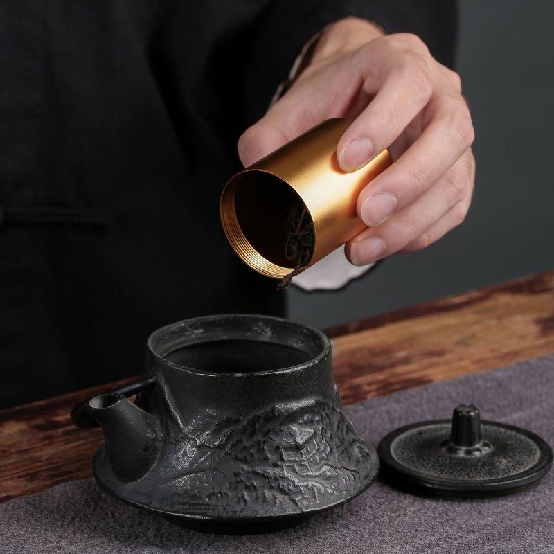 Luftdichte Geruchsdichte Teedose aus Aluminiumlegierung Mini Kräuter Vorratsbehälter Tragbarer Kaffee Aufbewahrungsbehälter Auslaufsichere Teedose