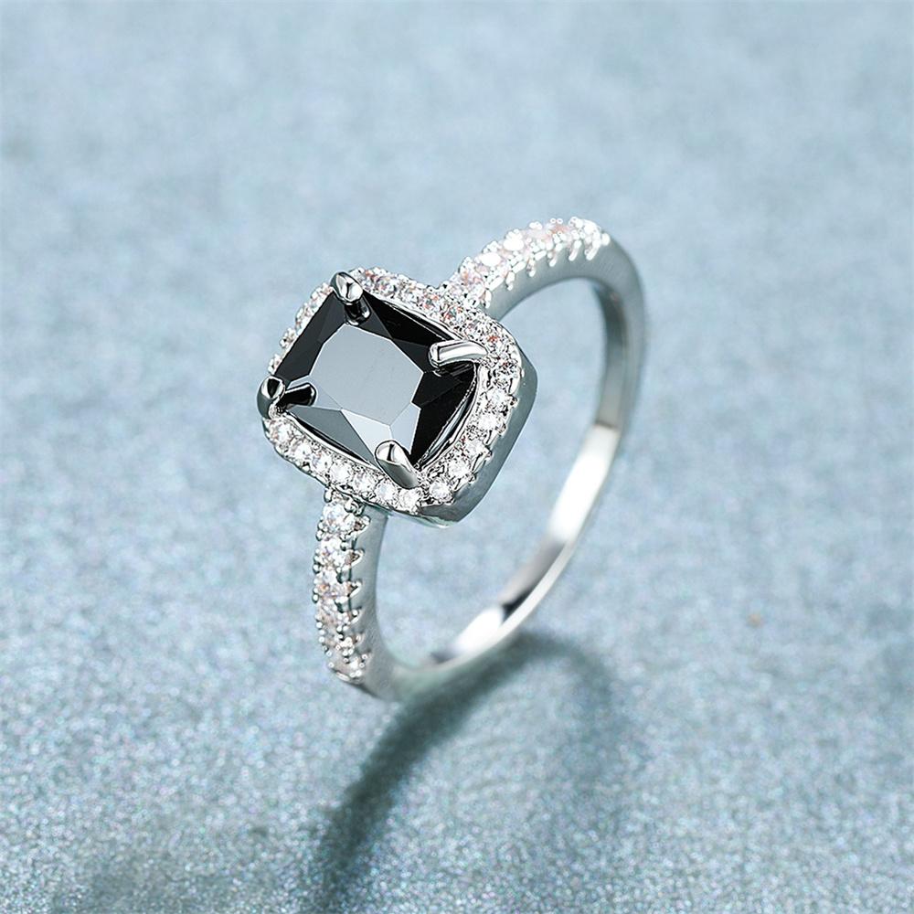 Luxury Female Black Zircon Stone Engagement Ring Charm Silver Color Wedding  For Women