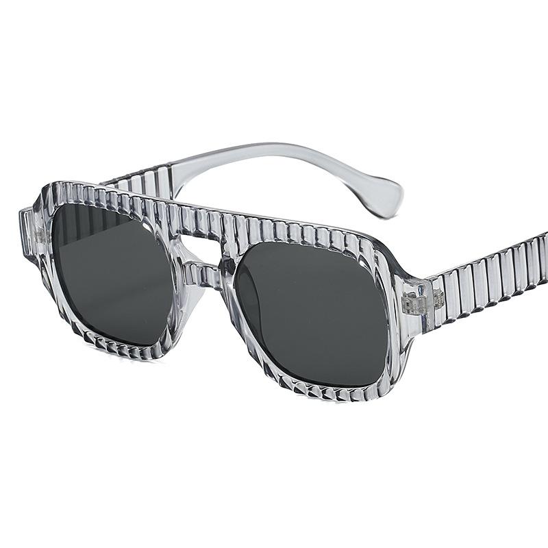 Vintage Stylish Sun Glasses for Women Double Bridge Anti-glare Sunglasses Women European American Style Men’s Sunglass