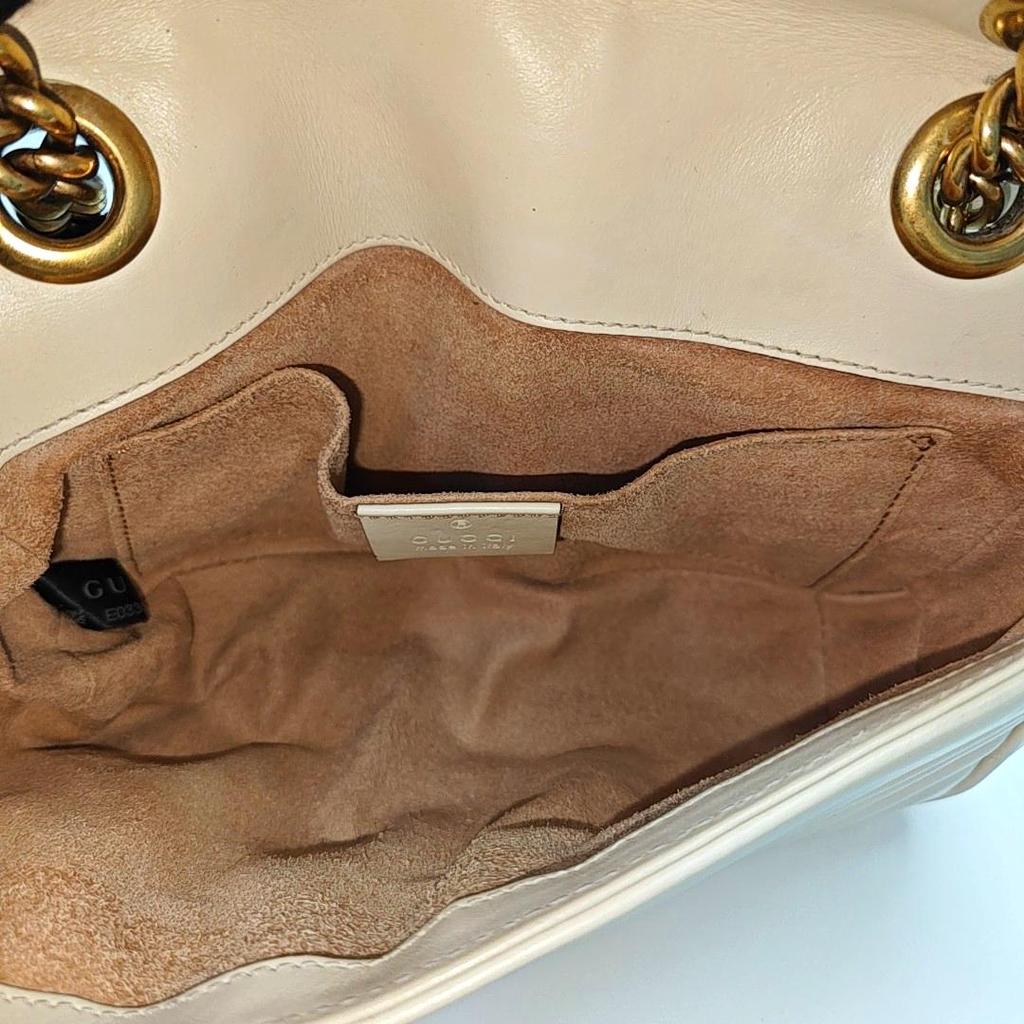 [Pre-Owned] Gucci GG Marmont Matelassé Mini Bag 'White' - Very Good #128IQDE