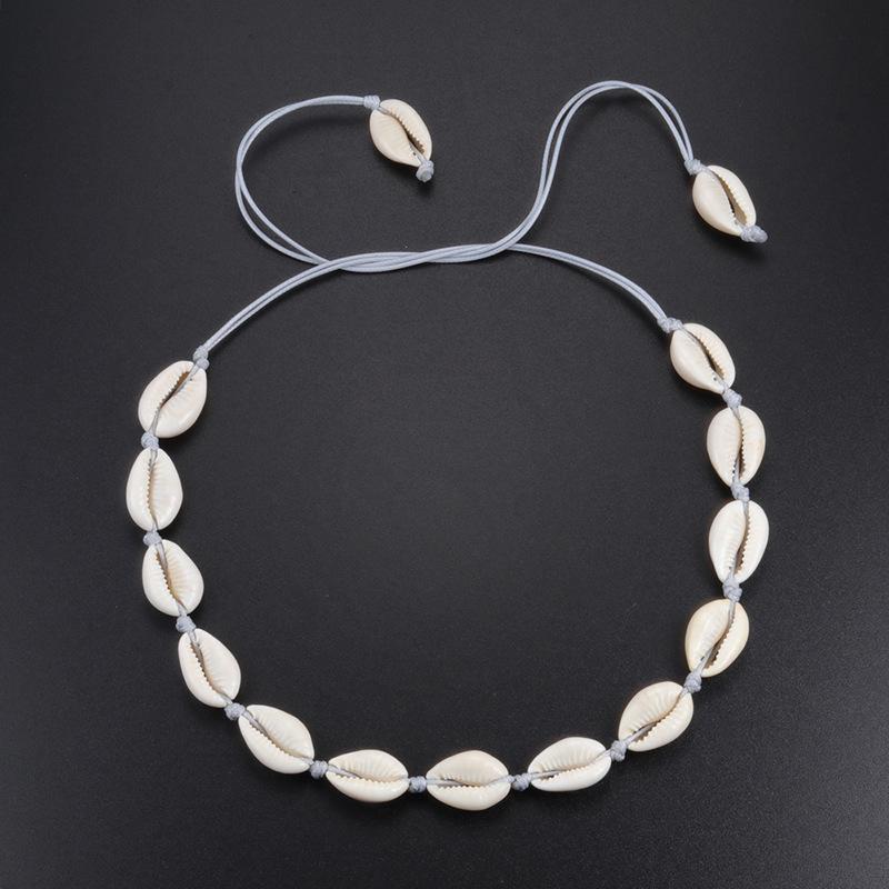 Collana Girocollo Trendy Fatta a Mano con Conchiglie per Donna - Catena Clavicolare Intrecciata Regolabile con Ciondolo