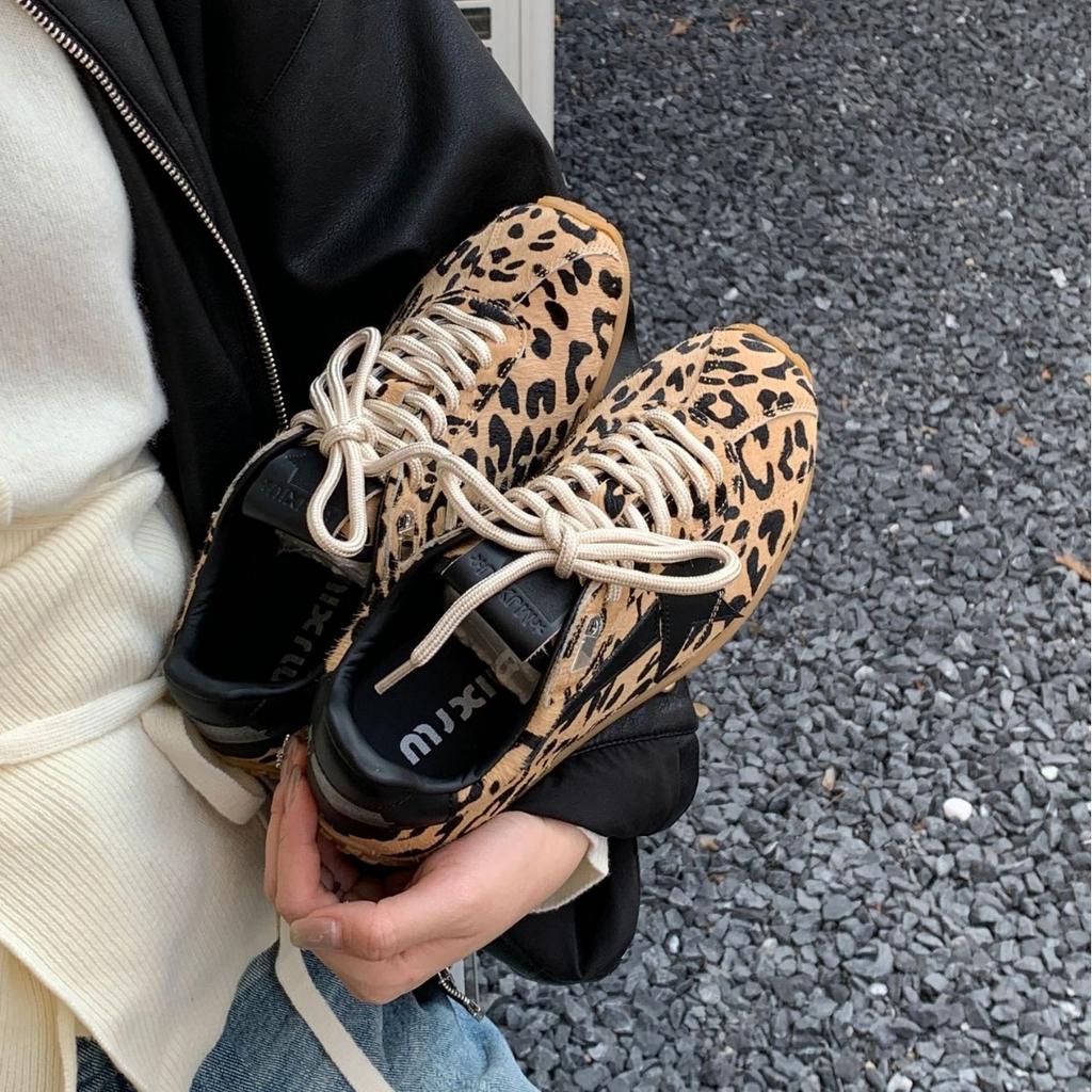 2025 autumn and winter new round head lace-up leopard print sports and leisure dad shoes mountaineering running women's single shoes