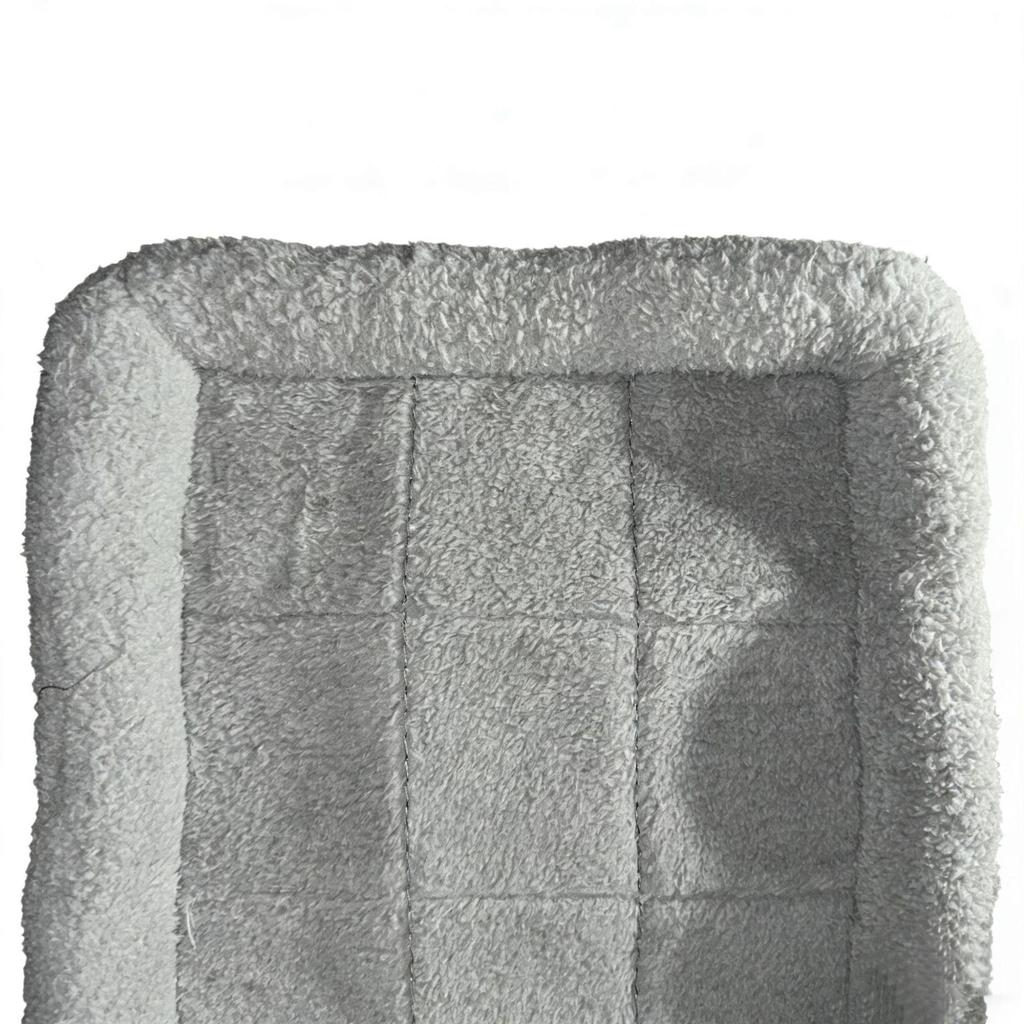 Non-Slip Cotton Velvet Pet Nest for Medium & Small Dogs - Scratch-Resistant Square Mat for Spring & Autumn