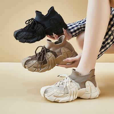 Socks and Shoes New Women's Casual Shoes Platform Women's Shoes Summer Breathable Octopus Flying Woven Sports Shoes Large Size