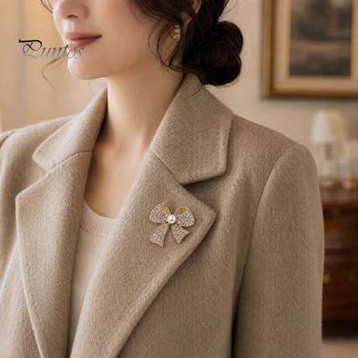 Lapel Pin Brooch Pin, 3D Bow Design with Imitation Pearl, Anti-oxidation Strong Buckle Badge for Coats Shirts Bags Accessories