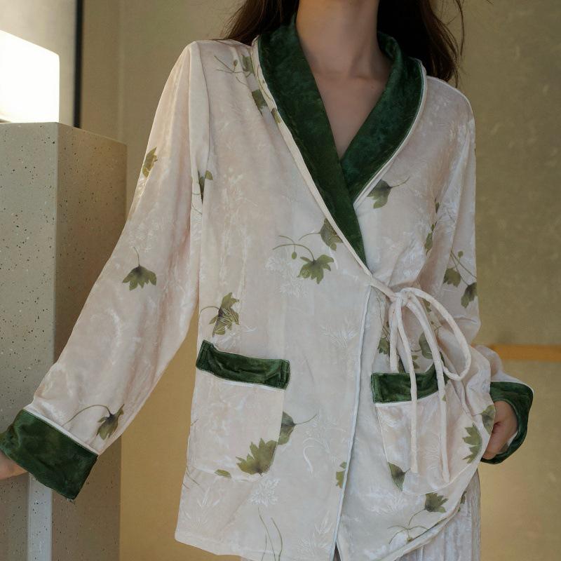 

2025 Женский роскошный велюровый пижамный комплект в золотой бриллиант для осени/зимы XXL (140-160 Jin)