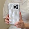 Niche ins style, solid color wavy case, suitable for iPhone16Pro max mobile phone case, Apple 17 new 14/15.