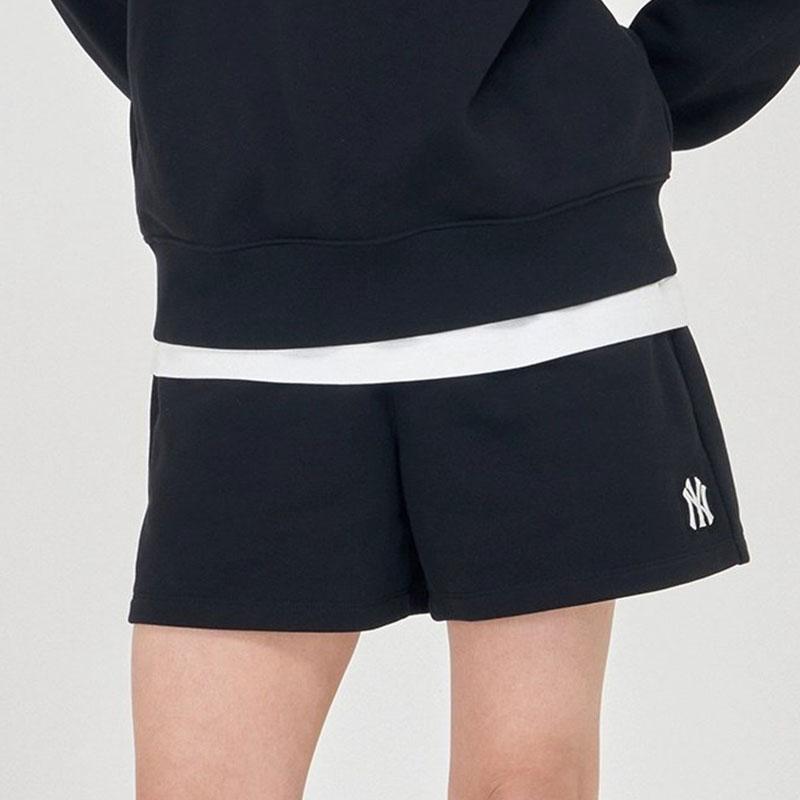 MLB New York Yankees Solid Color Lace-Up Loose Casual Shorts Women Shorts Black 3FSPB0143-50BKS