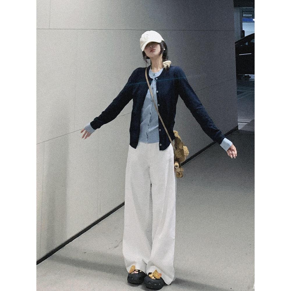 Wear Fake Two-piece Contrasting Color Knitted Cardigan Jacket In Early Autumn, Women's Spring and Autumn Single-breasted Top, Age-reducing Sweater
