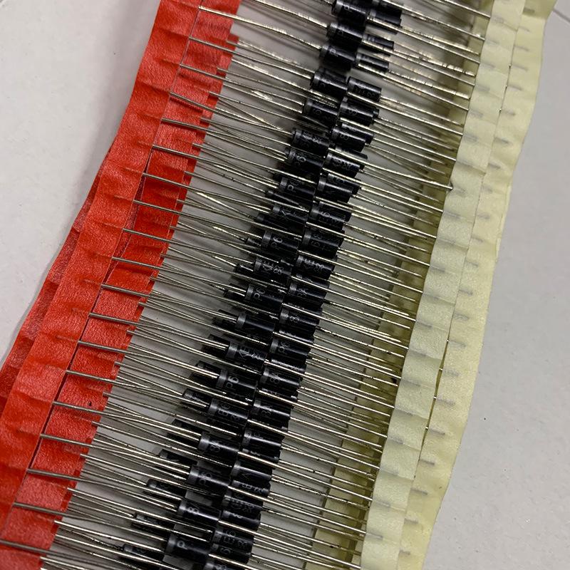 Diode P6KE12A/P6KE68A/P6KE24A DO-15 Transient Voltage Suppressor TVS Tubes