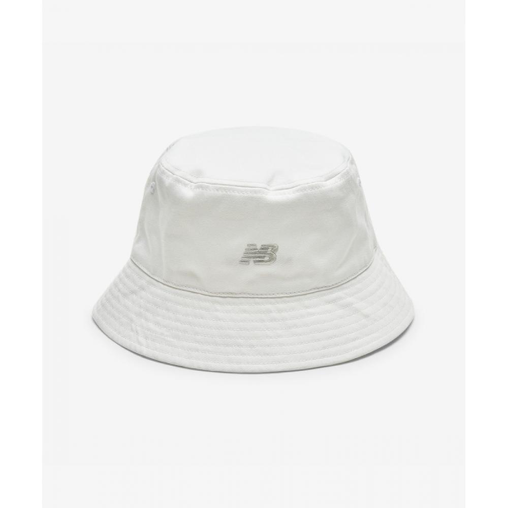 ハット +New Balance+ NBGDFS1112 Reversible Cotton Bucket Hat BEIGE New Balance Nbgdfs1112 Reversible Cotton Bucket Hat White