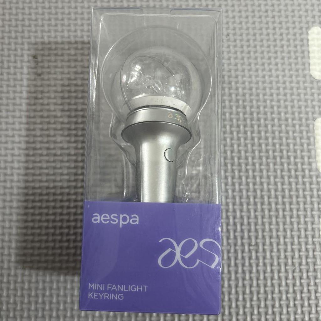 [USED] Cute aespa mini penlight keychain 2025 MD