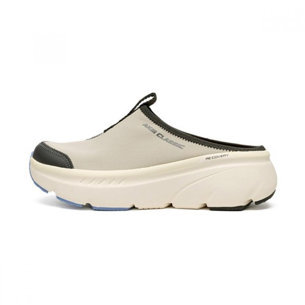 Akiii Classic Comfortable Slipper Mule Bumper Whale Slide