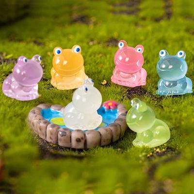Glow At Night Miniature Resin Mini Frog DIY Home Decor Frog Ornaments Figurines Desk Fairy Garden Decor Sequin Micro Landscape