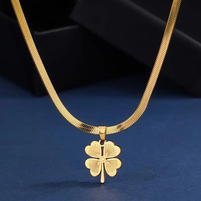 New Four-leaf Clover Women's Necklace Collar Jewelry Light Luxury Design Clover Clavicle Chain New Flower Pendant Jewelry