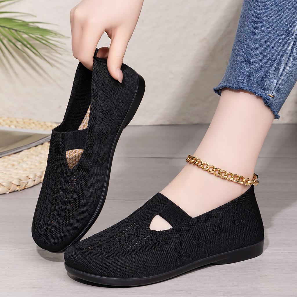 Casual Shoes Women Spring Versatile Breathable Mesh Shoes Soft Bottom Elderly Slip On Mom Shoes Casual Daily Comfortable Lightweight Sneakers