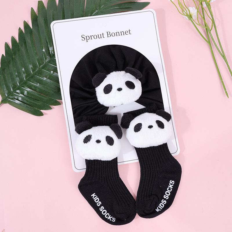 Autumn Style Pure Cotton Cartoon Hat & Sock Set for Newborns - Unisex