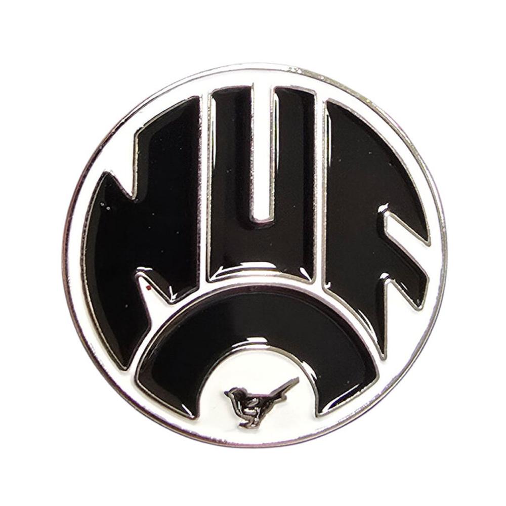 Newcastle United FC Retro 83-88 Crest Keyring And Badge Set