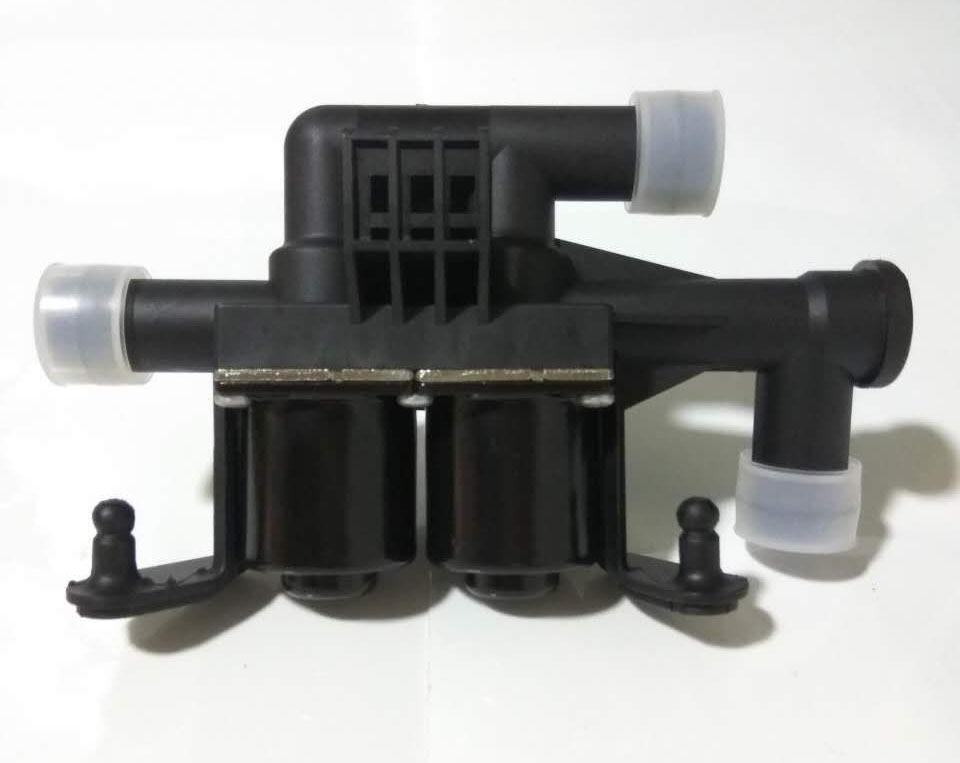 BMW 5-serie F10/F11 Värme- och kylarvätskesolenoidventil