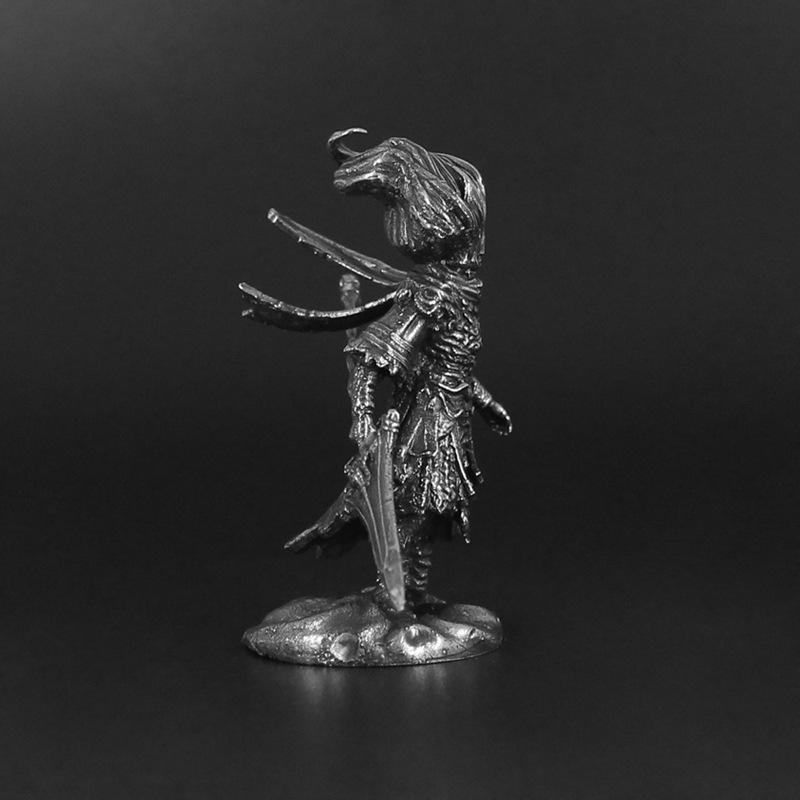 Vintage White Brass Dark Souls III Nameless King Anime Action Figurine Metal Game Character Model Collections Toy Gifts
