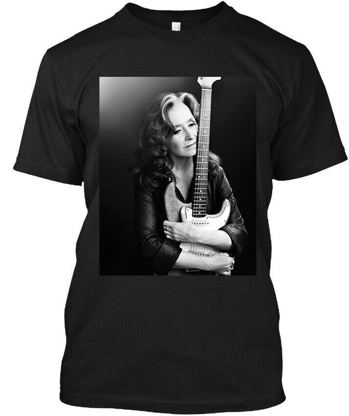 Limited NWT Bonnie Raitt American Blues Singer Guitarist Musician T-Shirt Unisex T-Shirt