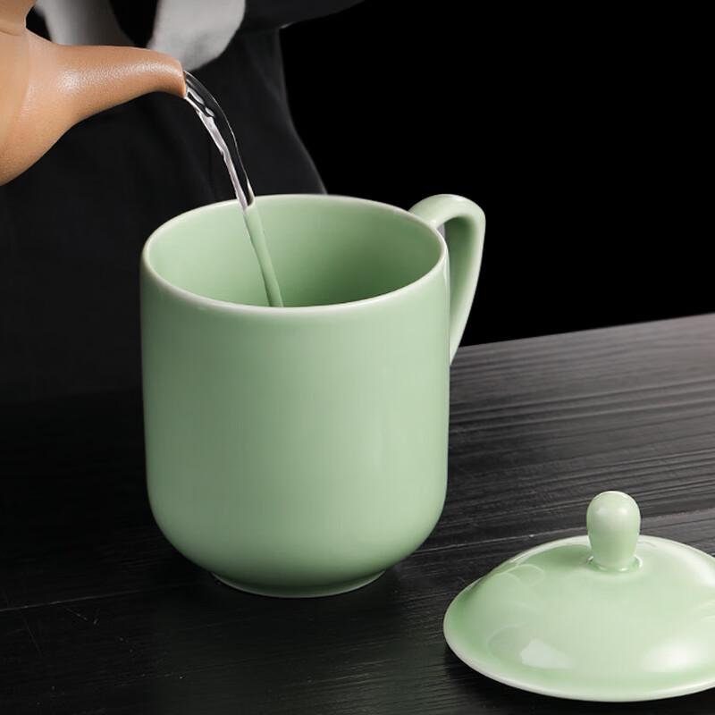 Mud Craftsman Jingdezhen Ceramic Covered Mug