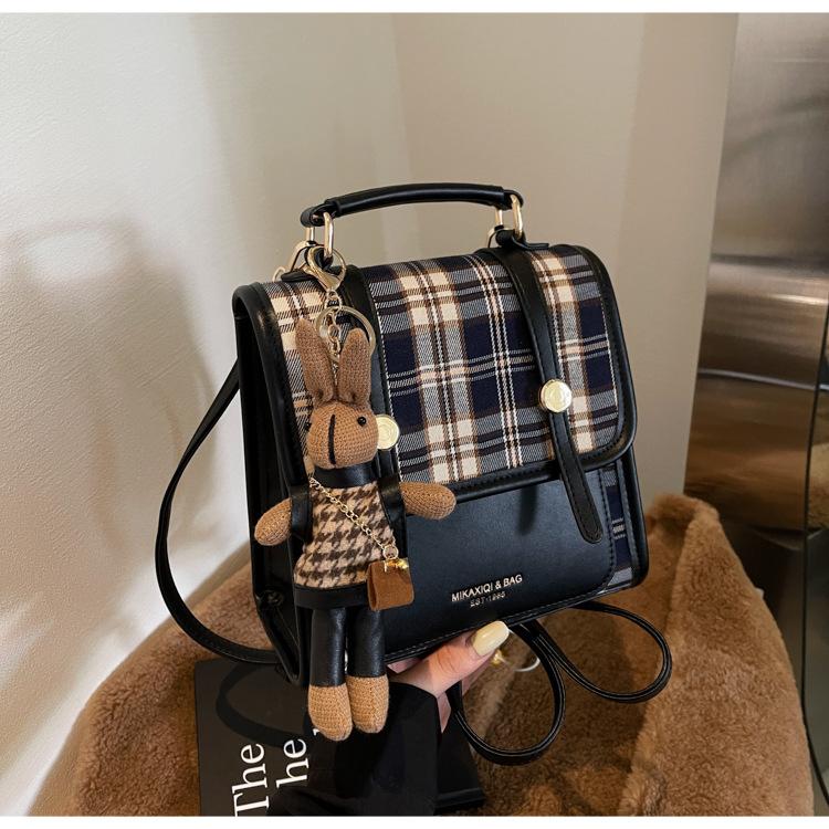 Retro plaid backpack women's fashion niche design 2025 new casual street trend schoolbag travel backpack