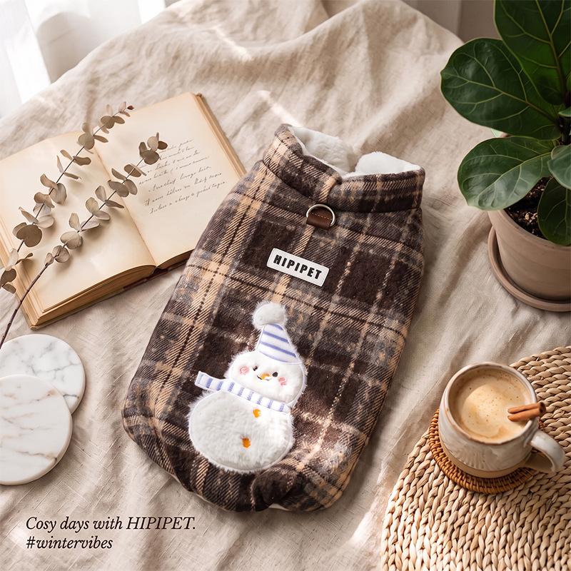 Autumn and winter dog clothes, thickened warm, quilted cotton pockets, traction cat pets, bear four-legged cotton-padded clothes, dog clothes.