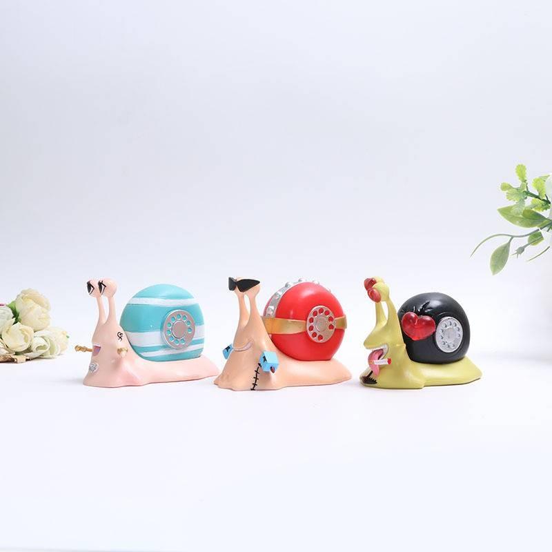Nika Piece One Snail Toy Cute Cartoon Tabletop Decoration Model Gift Figure