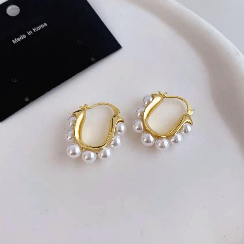 Gold Geometric Pearl Studs & Hoop Earrings with Ear Cuffs – High-End Accessories for Women