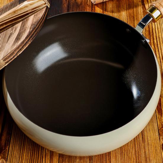Traditional Belly Wok Non-Stick Thick Bottom Frying Pan Even Heating Iron