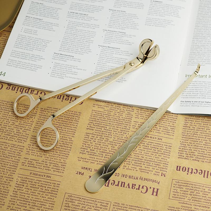 Aroma Candle Tool Kit: Wick Trimmer, Snuffer, Extinguishing Hook, and Tray.