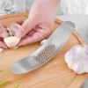 Handheld Garlic Masher Stainless Steel Press Mincer Dishwasher Safe Manual Curved Crusher Chopper Tool for Kitchen