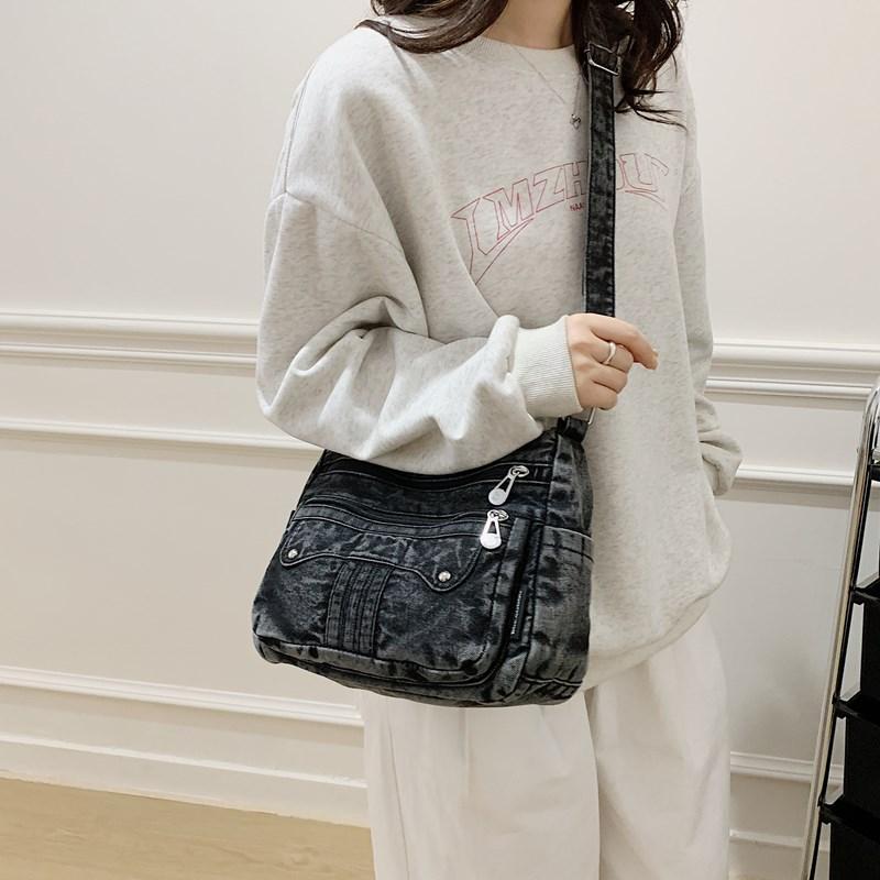 Casual Denim Crossbody Bag Women's Lightweight Commuter Shoulder Bag Fashionable New Style Versatile Korean Design